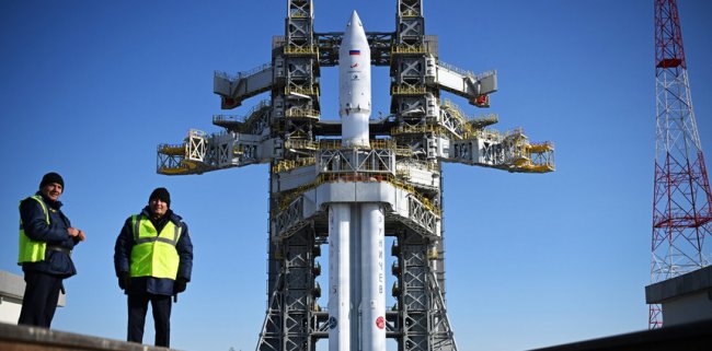 Ракета «Ангара-А5» стартовала с Восточного с - «Компьютеры и интернет»