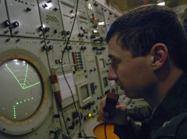 Почти 40 украинских дронов сбили за ночь в небе над Россией