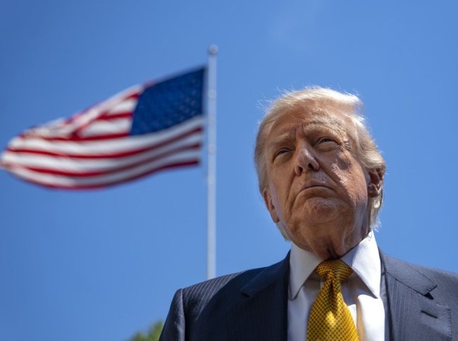 Трамп заявил о ликвидации в Африке второго человека в глобальном ИГИЛ*