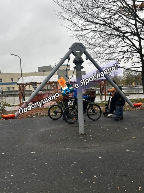 В Ярославле школьница получила травмы, упав с карусели